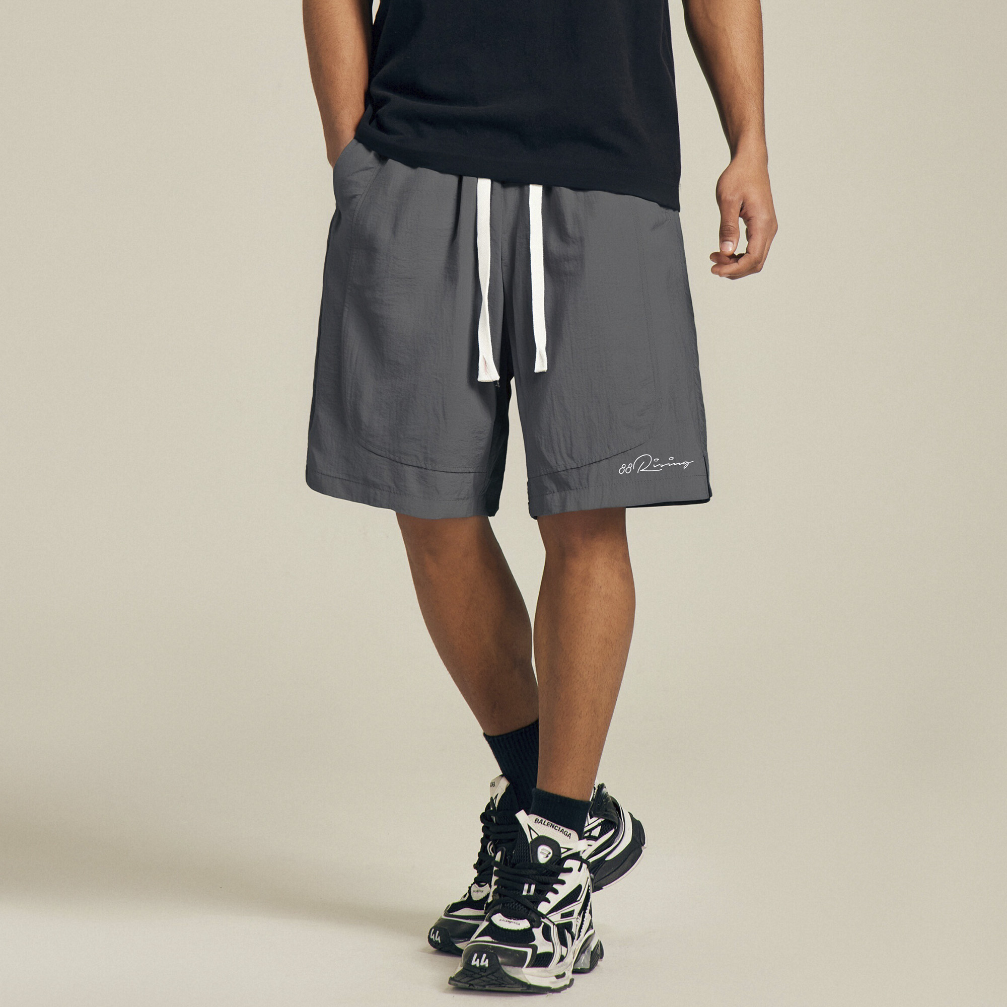 88rising美式复古简约绣花短裤