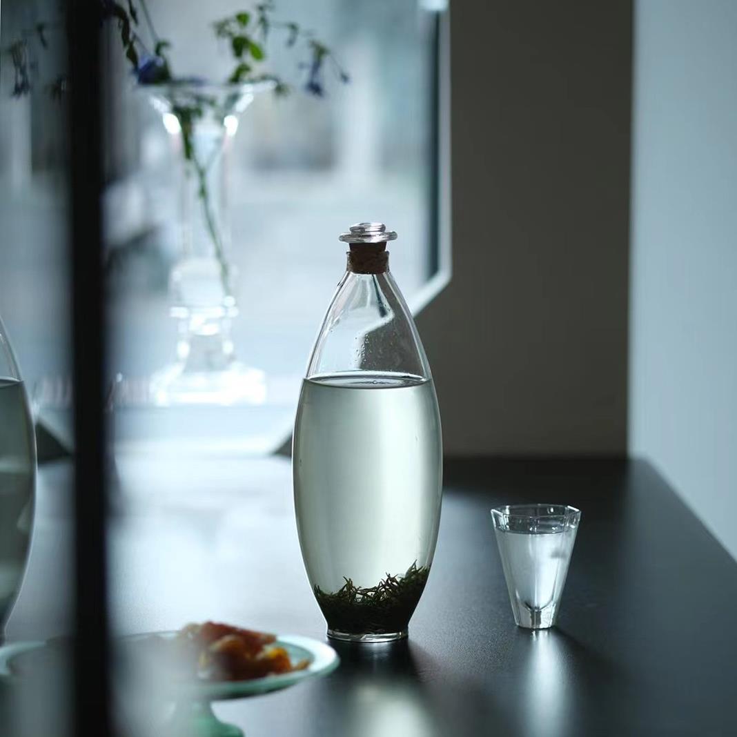 四闲堂手工北欧风耐热玻璃瓶酒瓶冷泡热泡瓶花器冷凝茶器酒具