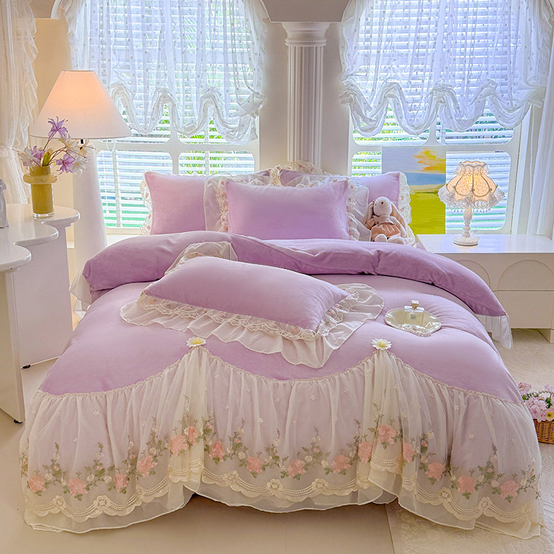 秋冬新款230g全消光牛奶绒床裙款四件套纯色蕾丝花边刺绣床盖床单