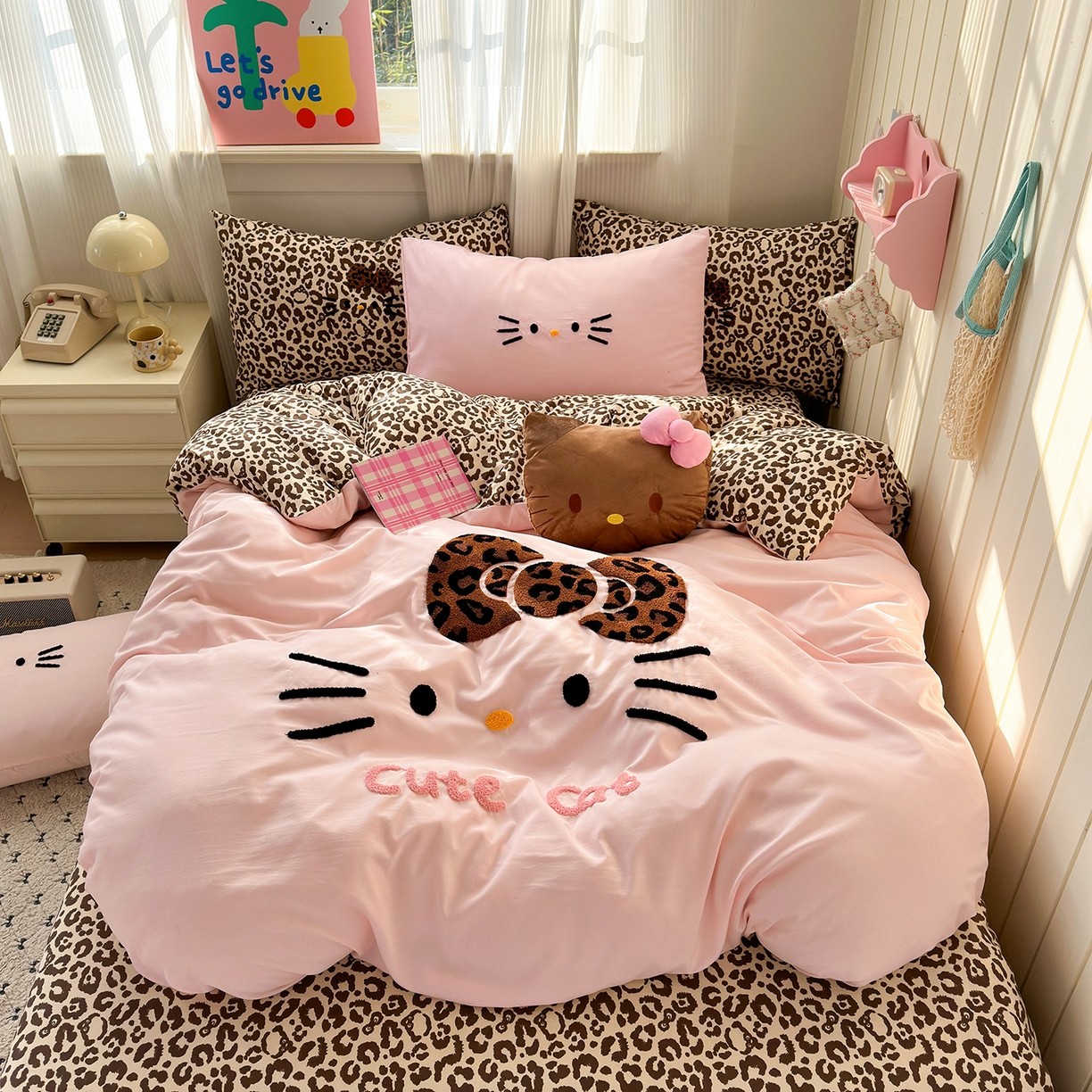 豹纹kitty毛巾绣床上四件套学生三件套可爱卡通亲肤柔软床品套件