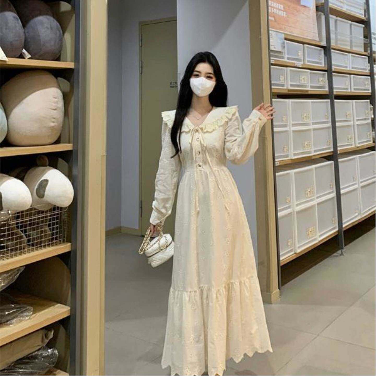 提花娃娃领连衣裙女春秋新款韩系别致漂亮显瘦甜美长裙子