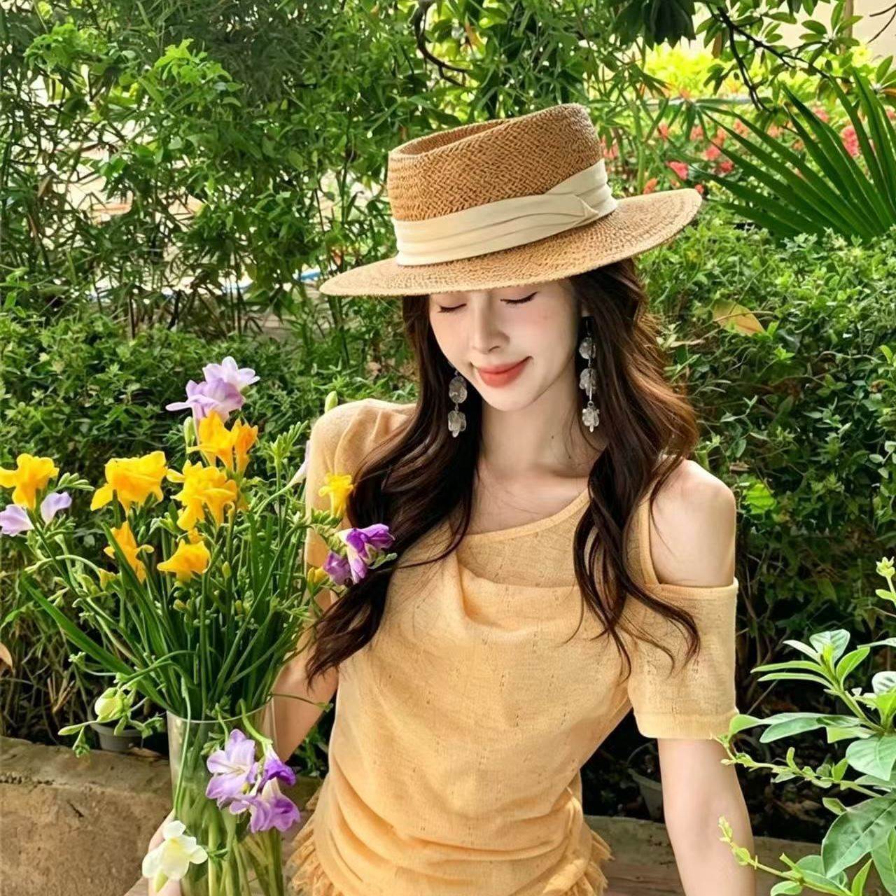 堆堆领单侧露肩短袖T恤女夏季镂空蕾丝花边修身显瘦短款心机上衣