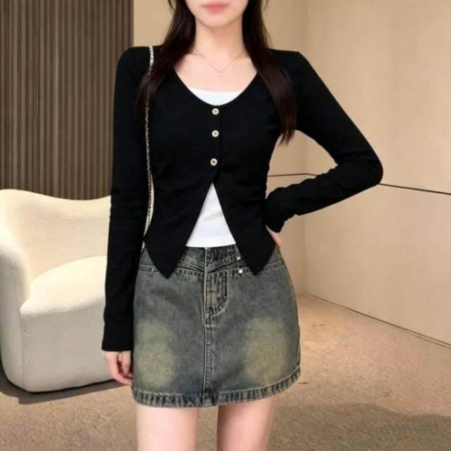 女装长袖T恤2026新款假两件上衣秋装拼接设计不规则修身通勤长袖