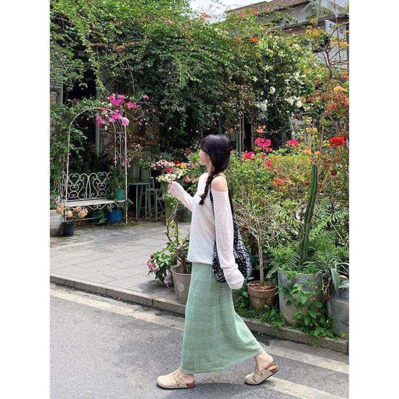 甜美肌理感宽松斜肩长袖T恤女春季新款复古休闲A字半身裙两件套装