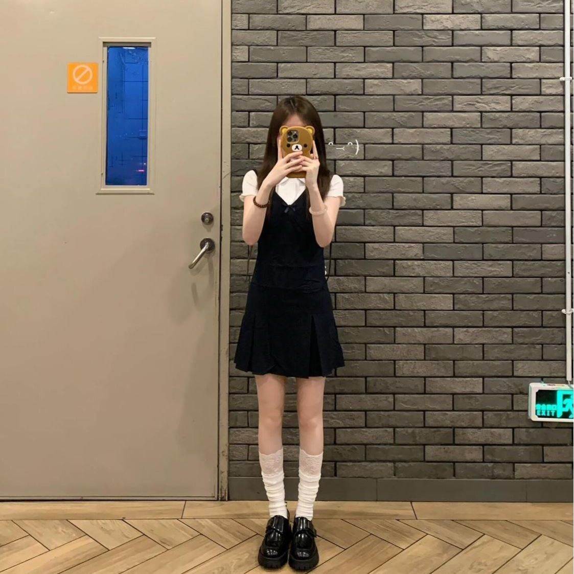 夏季新款小个子韩系学院风一整套穿搭黑色背心连衣裙女+内搭衬衫
