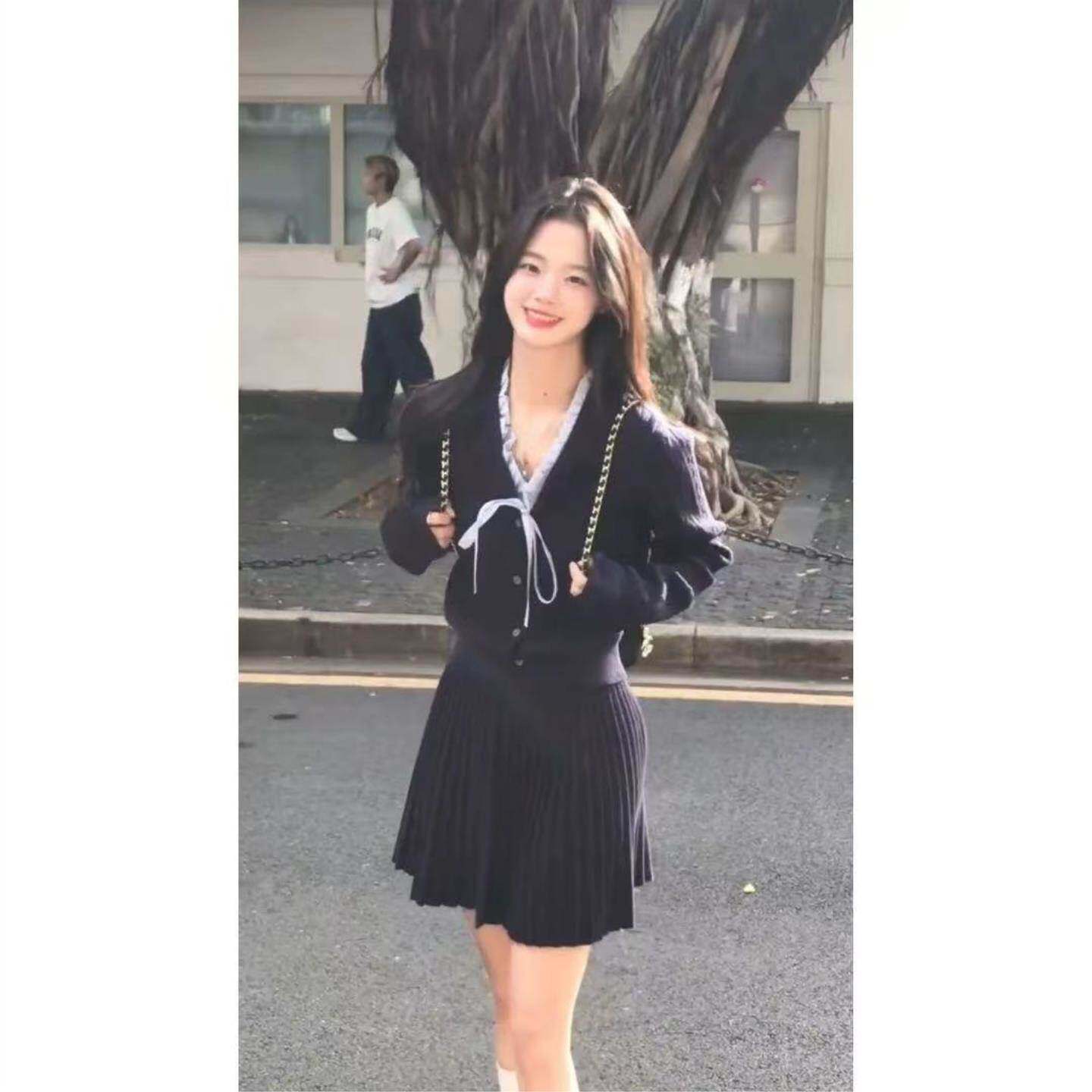 韩式校园风高级感穿搭套装裙女装秋冬针织00后减龄女装纯欲风