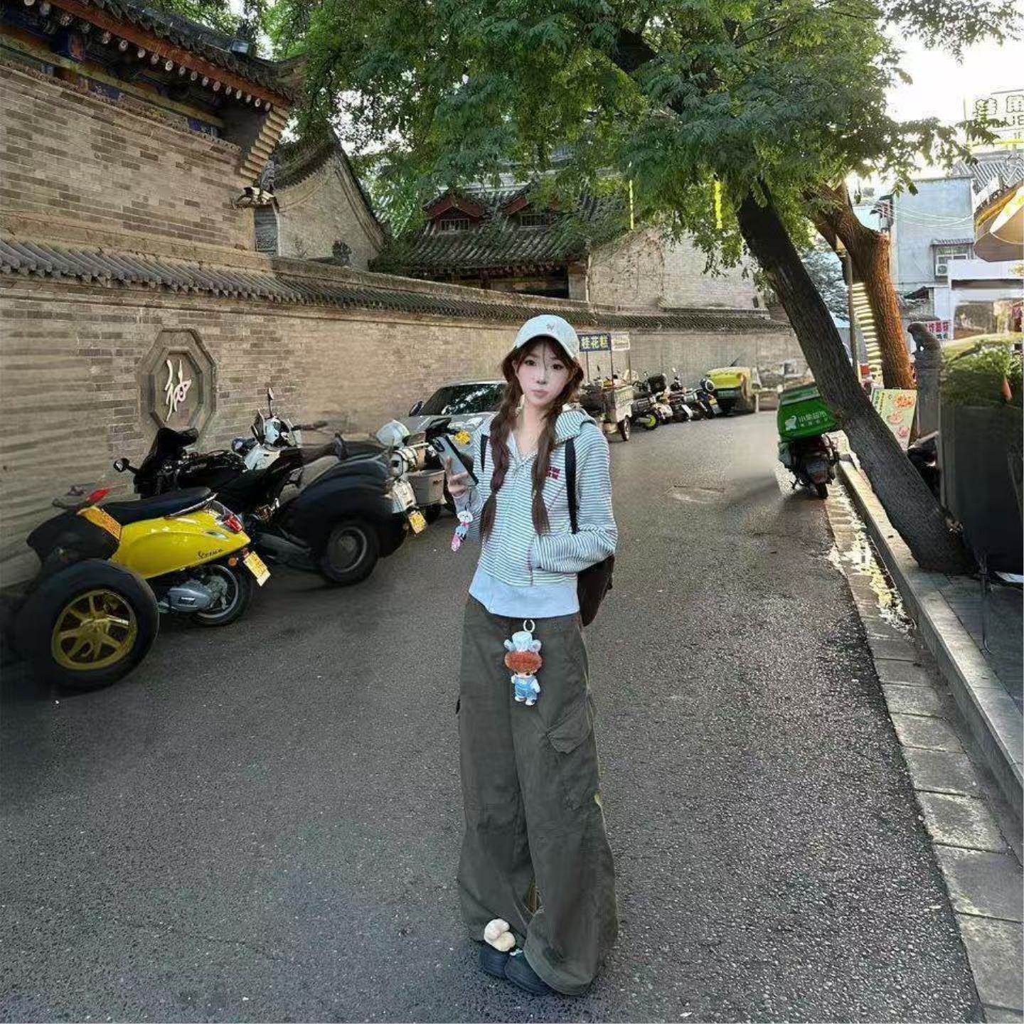 美式复古撞色条纹收腰短款开衫连帽卫衣女秋冬运动风拉链上衣外套