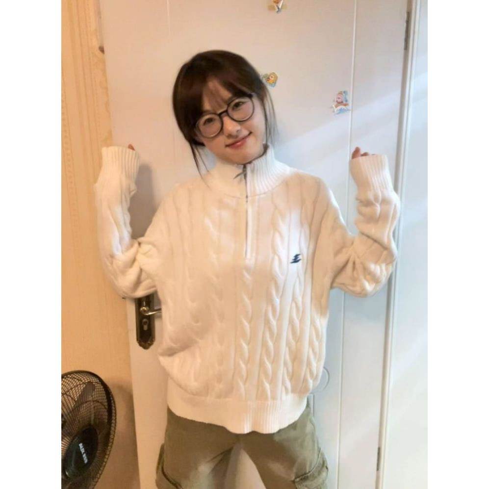 白色立领美式拉链上衣麻花针织衫秋冬秋冬糯百搭新款慵懒风软毛衣