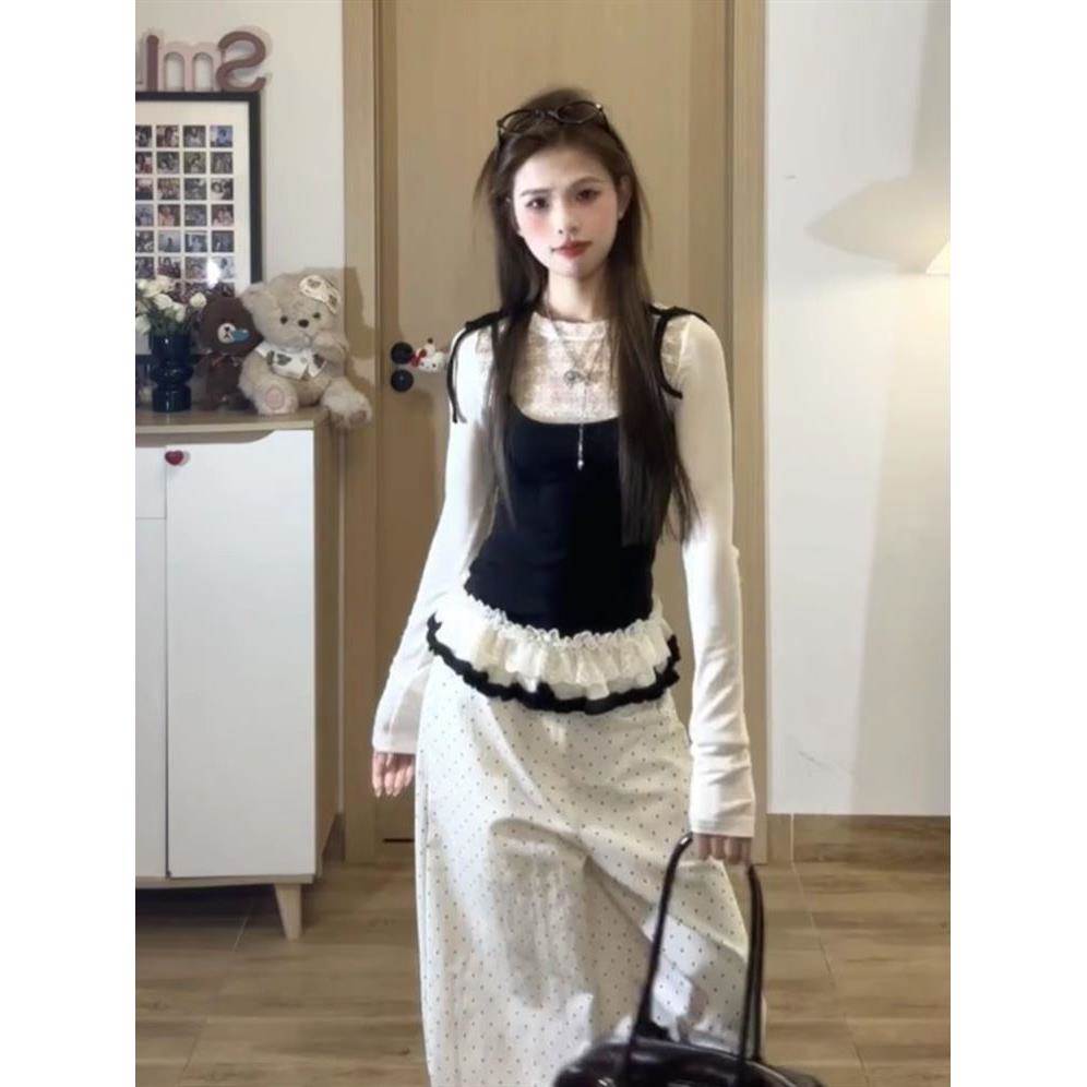 早春搭配一整套韩剧女主穿搭小香风甜美减龄波点连衣裙子两件套装