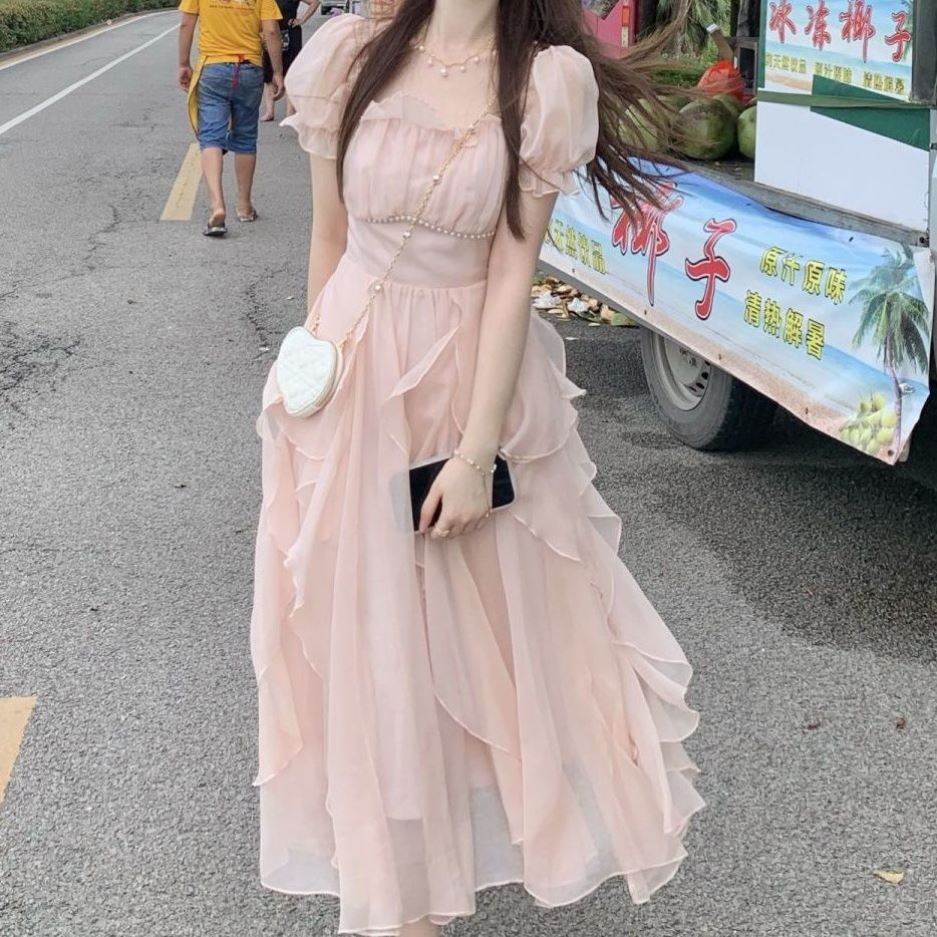2026夏季新款法式温柔甜欲风超仙女花边雪纺连衣裙收腰过膝长裙子