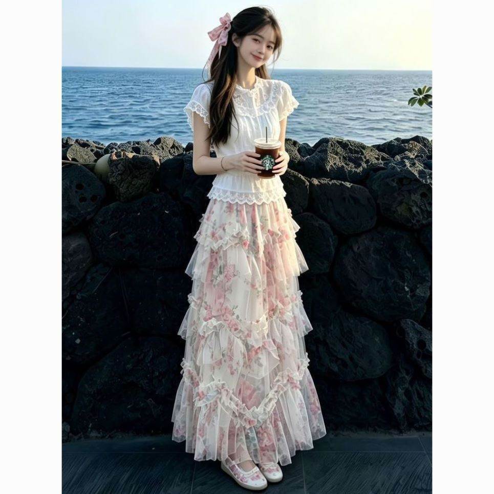 海边度假旅游套装蕾丝花边圆领上衣搭配网纱长裙甜美女夏日