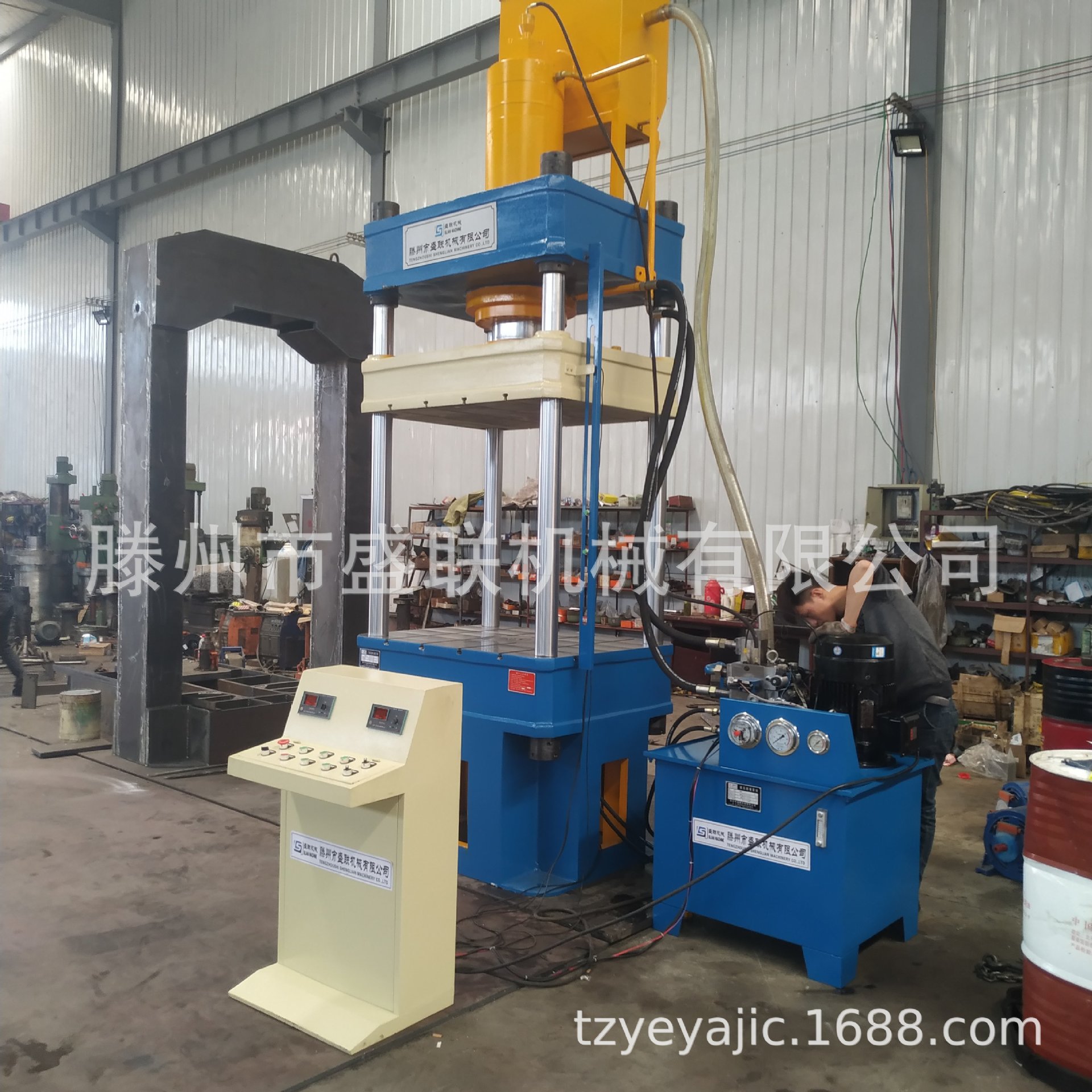 刹车片压装液压机 200吨四柱液压机 快速200吨四柱液压机