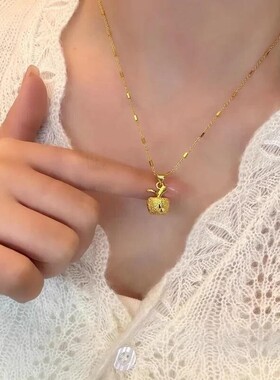 ChicDivas女装优品平安果项链女时尚个性水果吊坠锁骨链轻奢优雅