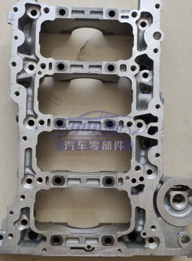 适配凯迪拉克XTS ATSL XT5 CT62.0发动机中缸下面的大瓦支架 瓦架