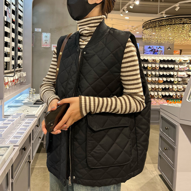 羽绒棉马甲女2024年秋冬季新款韩版宽松菱形坎肩网红W爆款洋气马