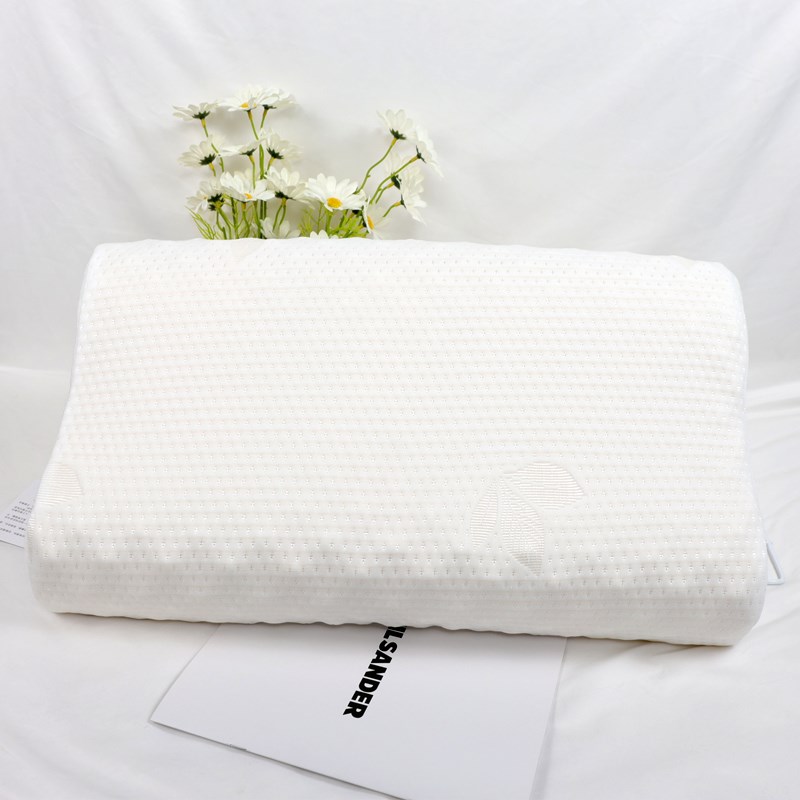 绿叶爱生活乳胶枕颈椎枕头睡觉护颈助单人睡眠牵引曲度天然枕芯