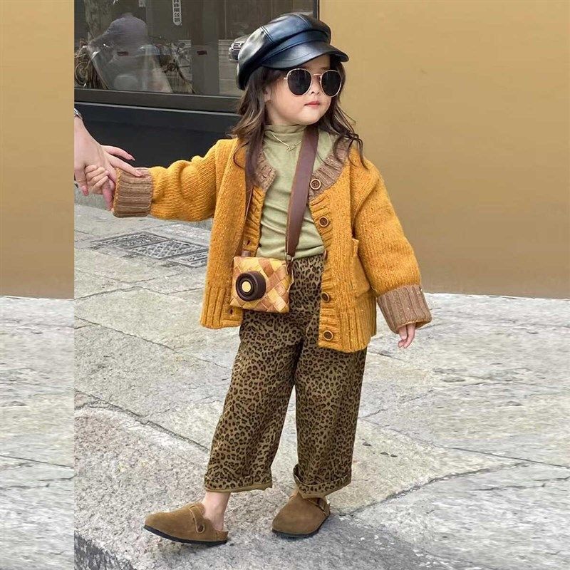 韩国童装2024秋季新款橙色针织开衫女童洋气外套豹纹直筒裤两件套,童装/婴儿装/亲子装,套装,淘宝优惠券,粉丝福利购,淘宝优惠卷
