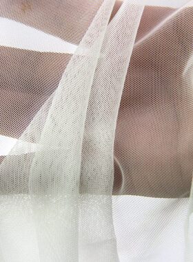 白色婚纱轻薄款涤氨四面弹力网布面料 20D氨纶网布 细腻薄网纱