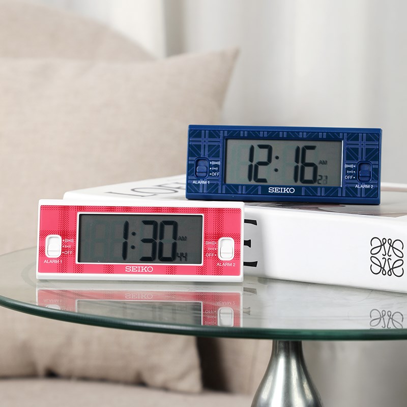 SEIKO精工闹钟多功能桌面儿童男女孩电子时钟智能新款静音双闹铃