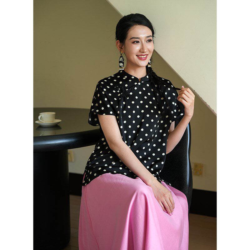 桃知窈窈2024年夏/波点 文艺中式短袖套头圆点衬衫上显瘦时尚
