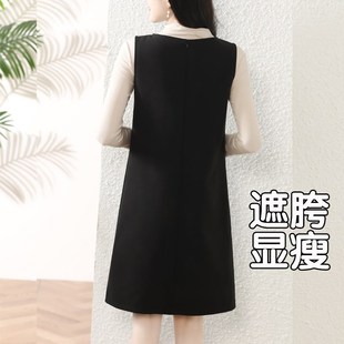 大码毛呢连衣裙女2024新款V领马甲裙无袖宽松百搭背心裙胖mm秋冬