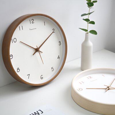 MJK现代实木挂钟日式简约钟表个性创意客厅家用时钟轻奢装饰静音