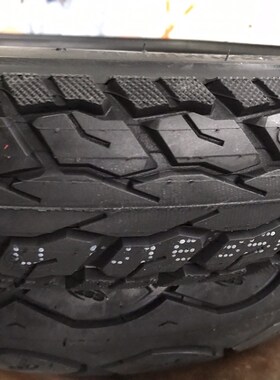 16*3.0 16x2.50 142.50电动车防爆 耐刺 耐磨防滑八层级 真空胎