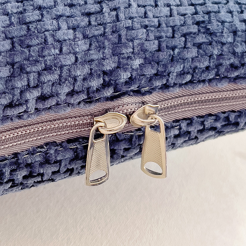 日式风靠垫两用抱枕被加厚绒二合一车载靠垫办公室午睡可折叠毛毯