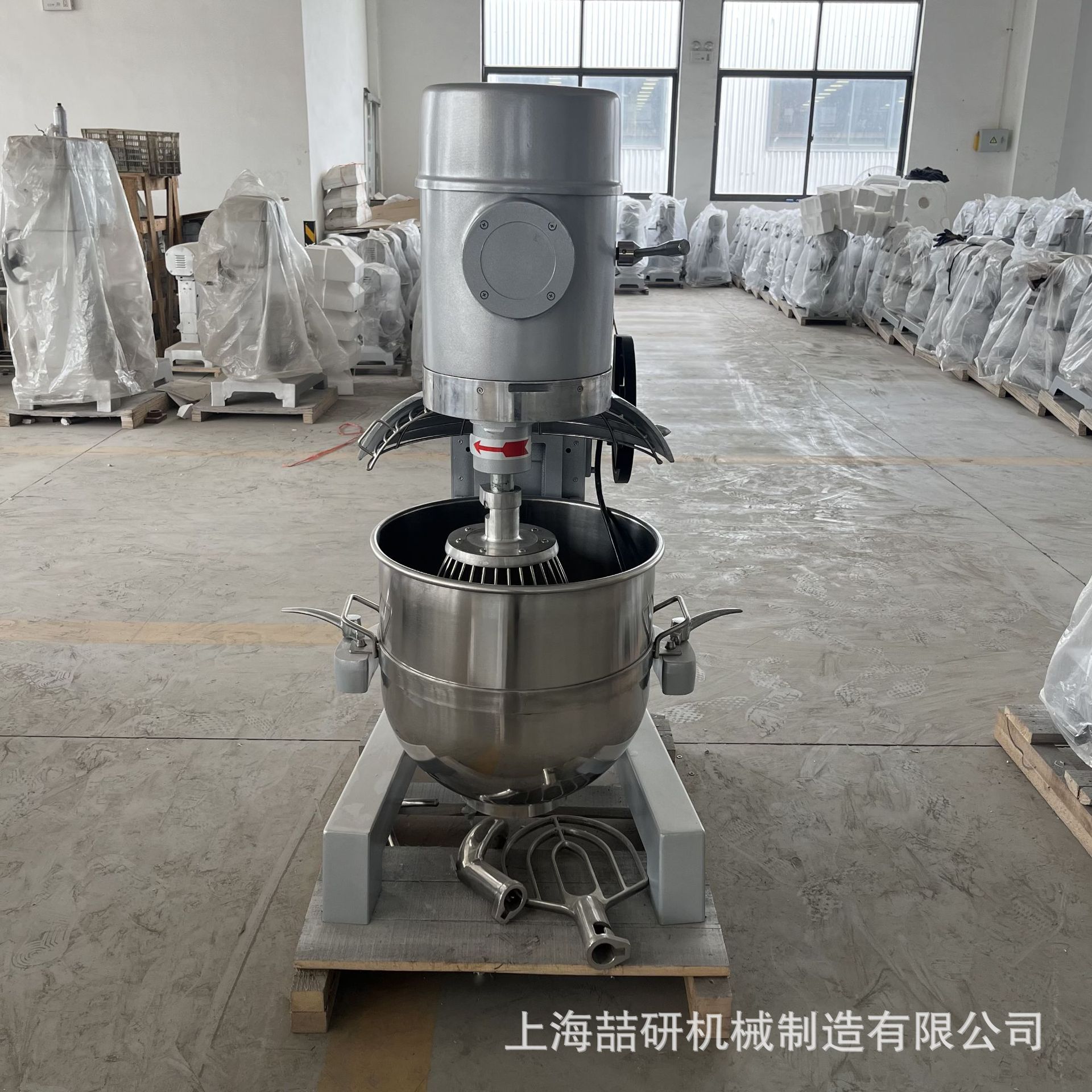 商用厨师机多功能打蛋搅拌馅料自动揉面机鲜奶机大型和面机mixer