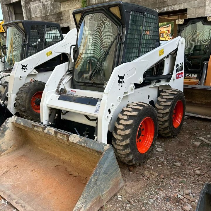 出售山猫S160滑移装载机.道路清扫 装载垃圾 久保田发动机
