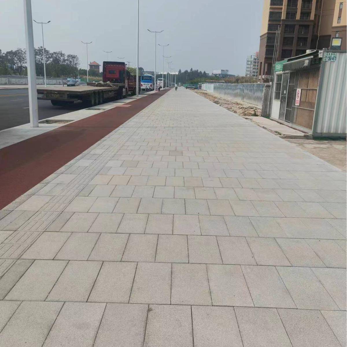 生态地铺石仿石pc砖路面建材混凝土人行道广场透水砖400400厂家