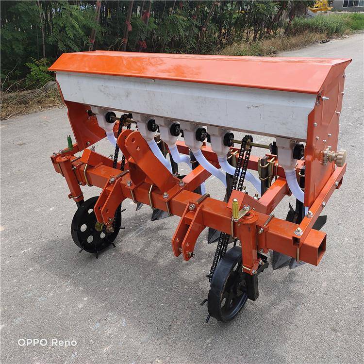 厂家直销中耕施肥机施肥除草机农用拖拉机带施肥除草一体机