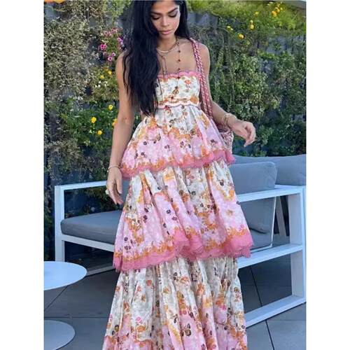 Halter halter layered floral cake dress 露背吊带叠层碎花长裙