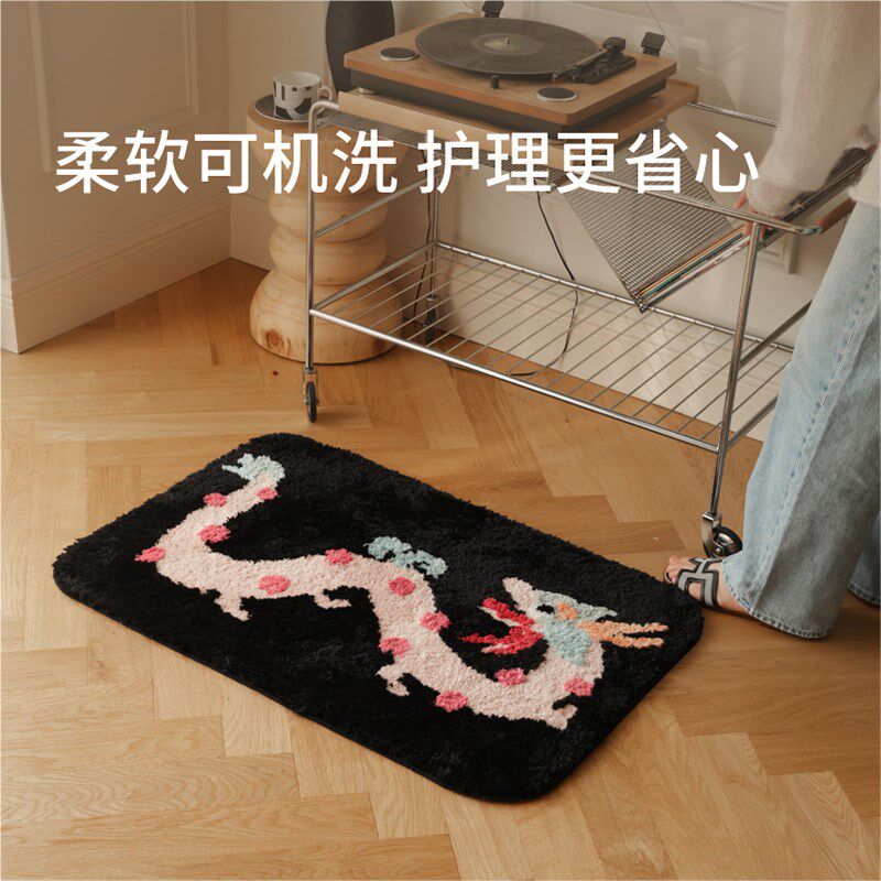 2024年龙年地毯卡通高级感房间卧室毛绒床边毯客厅地垫青山美宿