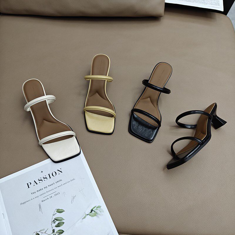 黑色法式高级感一字拖鞋女2025夏季新款简约细跟高跟凉鞋外穿凉拖