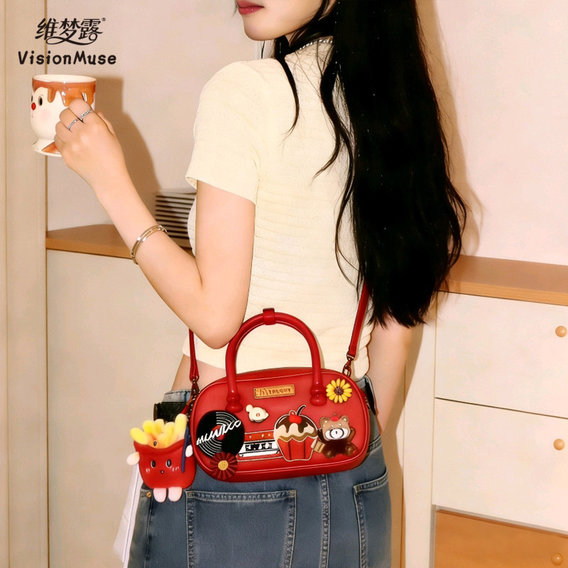 原创斜挎可爱手提小方包复古小众新年时尚潮流巨好看的红色包包女,箱包皮具/热销女包/男包,小方包,淘宝优惠券,粉丝福利购,淘宝优惠卷