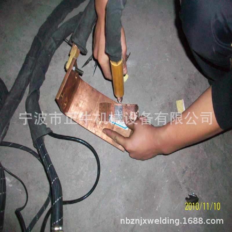 芜湖手持式镀锌板方管点焊机可移动式板材点焊机