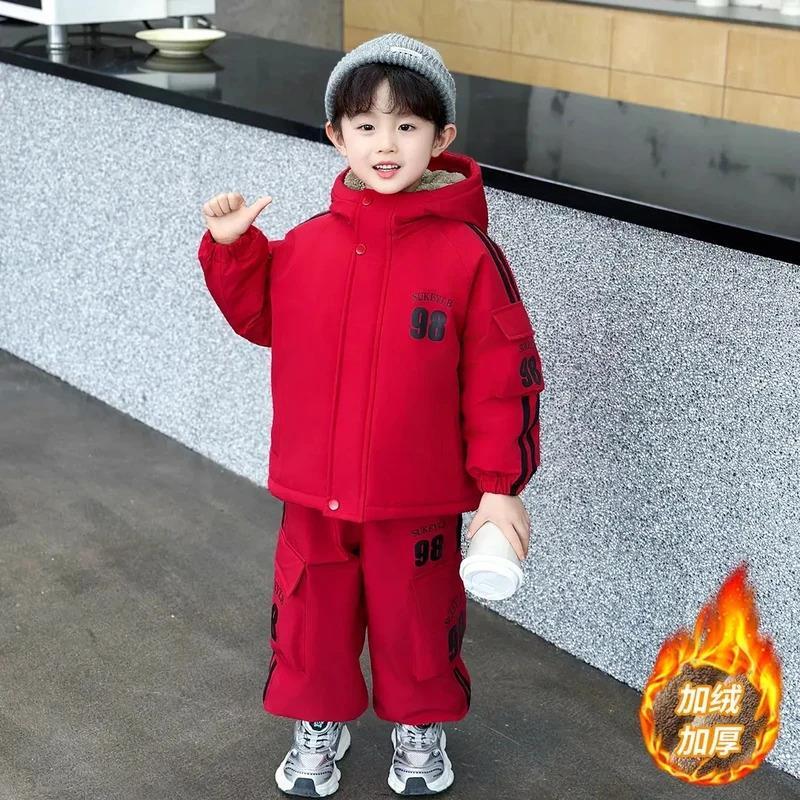 三好童装服饰男童冬装加绒派克服套装新款儿童装冬季U工装两件套