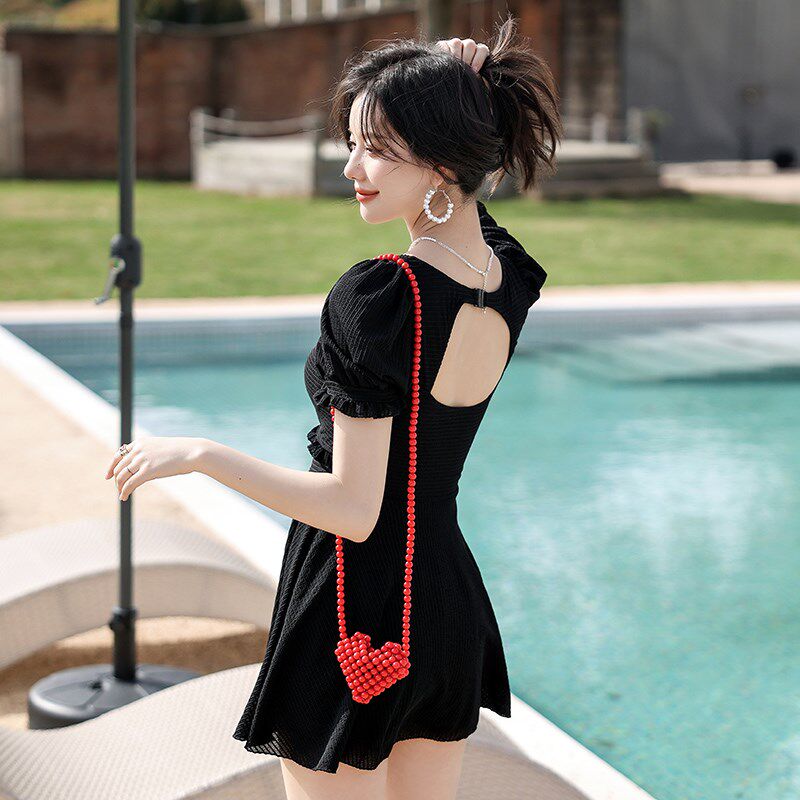 泳衣女款夏连体显瘦遮肚保守微胖女孩遮肉2024新款高级感温泉泳装