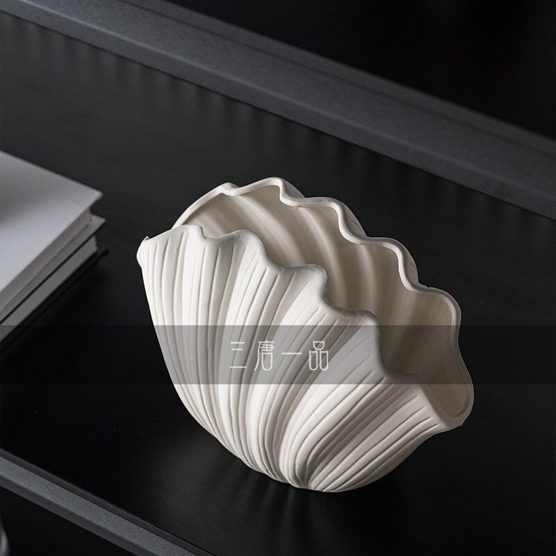 意式极简客厅电视背景墙酒柜书柜开放格摆件别墅酒店高级感软装