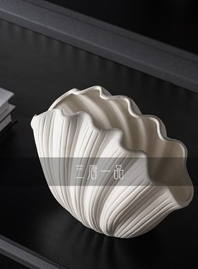 意式极简客厅电视背景墙酒柜书柜开放格摆件别墅酒店高级感软装