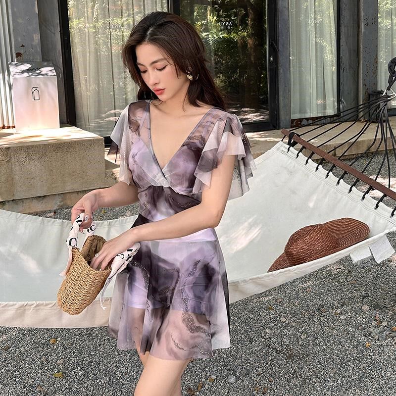 泳衣女款2024爆款连体裙式遮肉高级感遮肚显瘦泡温泉大码微胖女孩