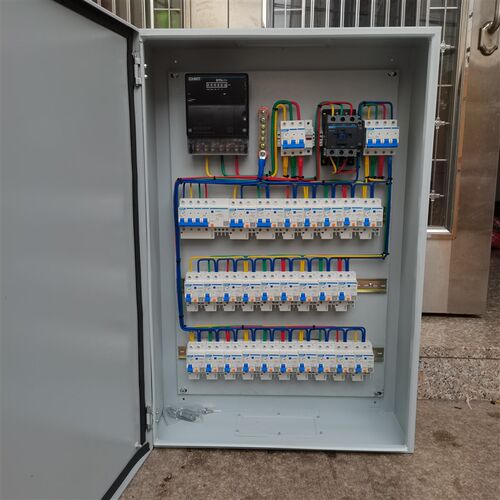 定制三控制配电箱低压成室外柜开关工厂套电表明路灯成品相暗装用