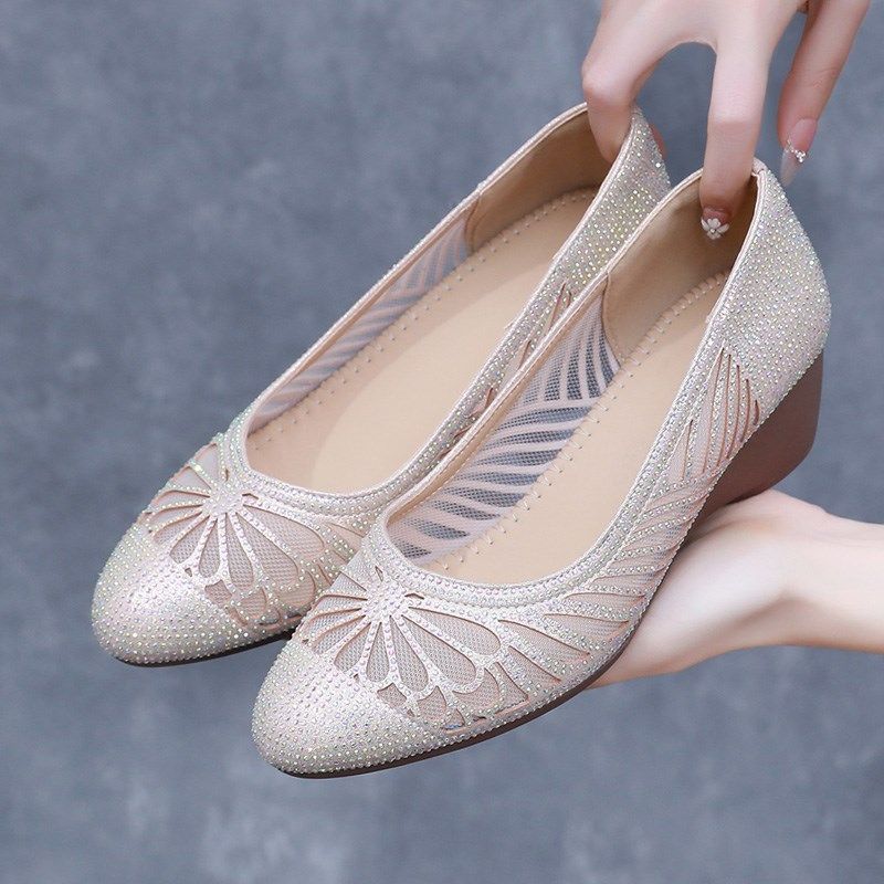 网纱凉鞋女夏季新款中坡跟洋气妈妈鞋子软底镂空水钻单鞋大码女鞋,女鞋,时装凉鞋,淘宝优惠券,粉丝福利购,淘宝优惠卷