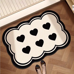 黑色硅藻泥浴室地垫速干厕所卫生间门口吸水地毯爱心洗手间脚垫子