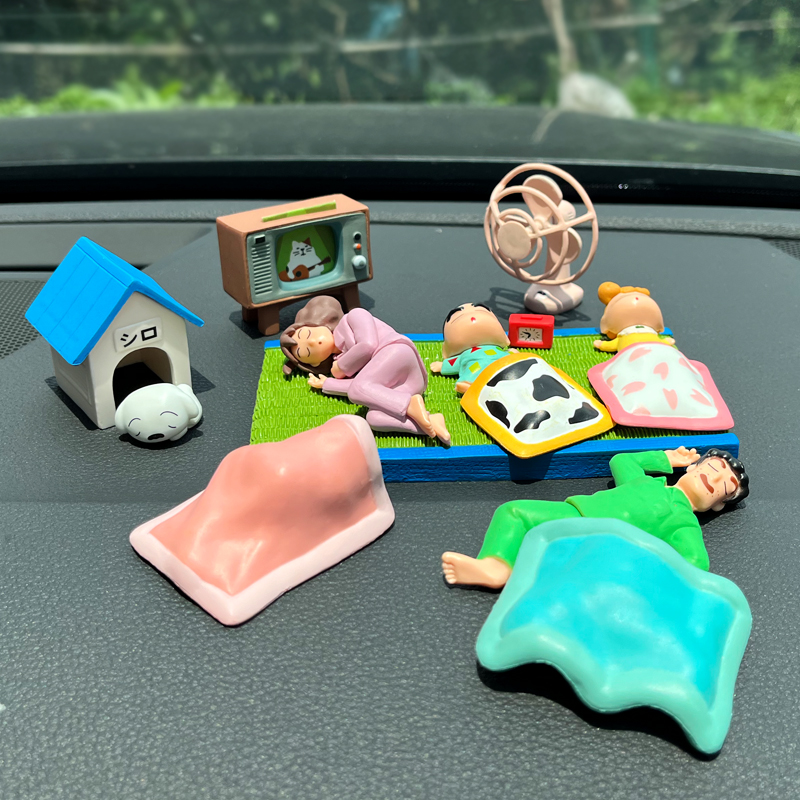 2023可爱日系治愈网红车载摆件A桌面解压中控台创意汽车装饰品车