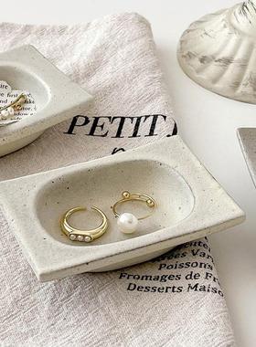 枝悟 覆古粗陶戒指收纳盘 小众艺术感首饰盒摆件 ins耳针香薰托