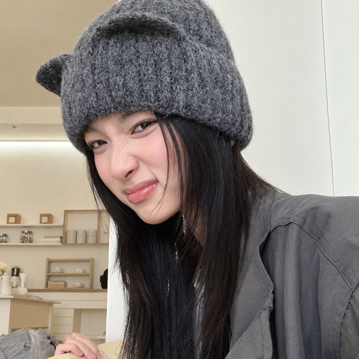 秋冬猫耳护耳针织帽女保暖显脸小