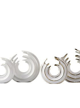 现代简约抽象几何圆环白金陶瓷摆饰家居样板间客厅书房桌面软装饰