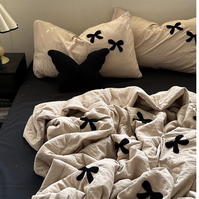 in少女心黑色蝴蝶结毛巾绣夏凉被四件夏季空调被三件薄
